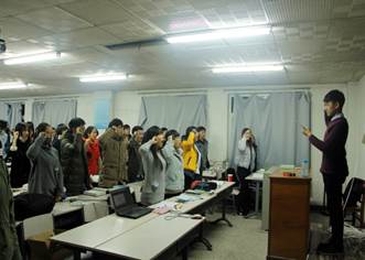 说明: C:\Users\User\Desktop\成人用品
举办“厉害了word五早一晚两拒绝”宣讲活动\4.JPG