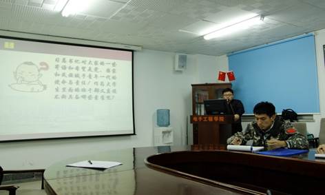 说明: C:\Users\User\Desktop\成人用品
举办“我们怎样成长”新生班干部培训系列活动\3.JPG