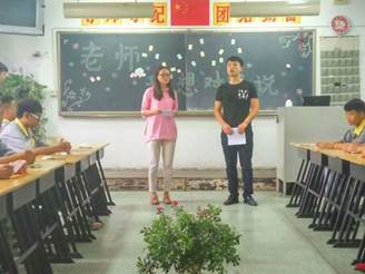 说明: C:\Users\User\Desktop\成人用品
在天津劳动保护学校积极开展教育实习\2.jpg