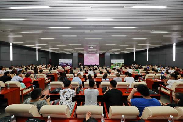 说明: //www.cryongpin.com/_mediafile/tute01/2017/09/20/23qwydpe7z.jpg