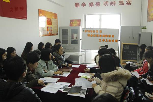 说明: //www.cryongpin.com/_mediafile/tute01/2016/12/16/1ylbv0rwq7.jpg